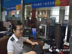 新疆鐵路首次實現(xiàn)南北疆聯(lián)通，助力區(qū)域發(fā)展